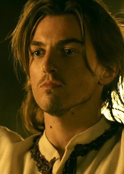 Jack Nolan as Earl Jorgensen in Vikings