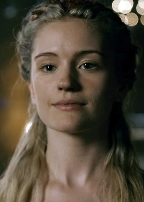 Alicia Agneson as Freydis in Vikings