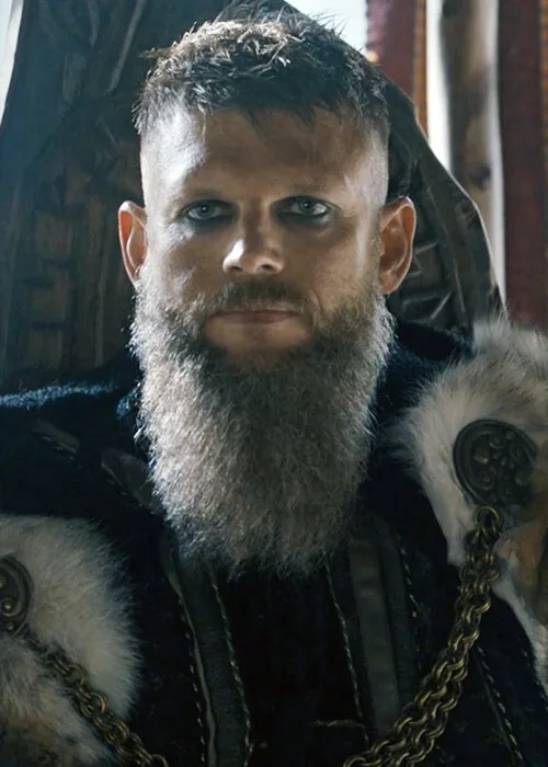 Markjan Winnick as King Angantyr in Vikings
