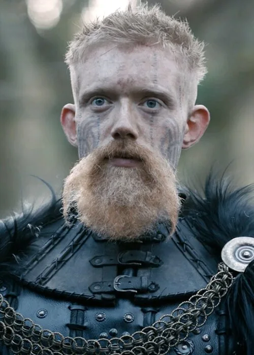 Gavan Duffy as King Frodo in Vikings