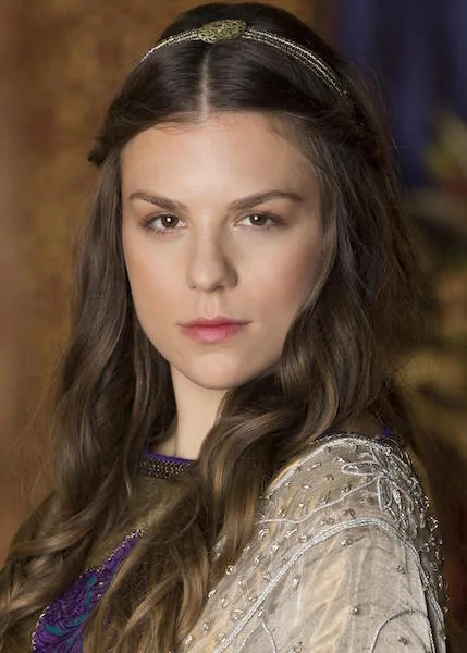 Morgane Polanski as Princess Gisla in Vikings