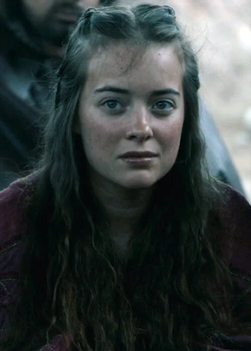 Mei Bignall as Thorunn of Iceland in Vikings