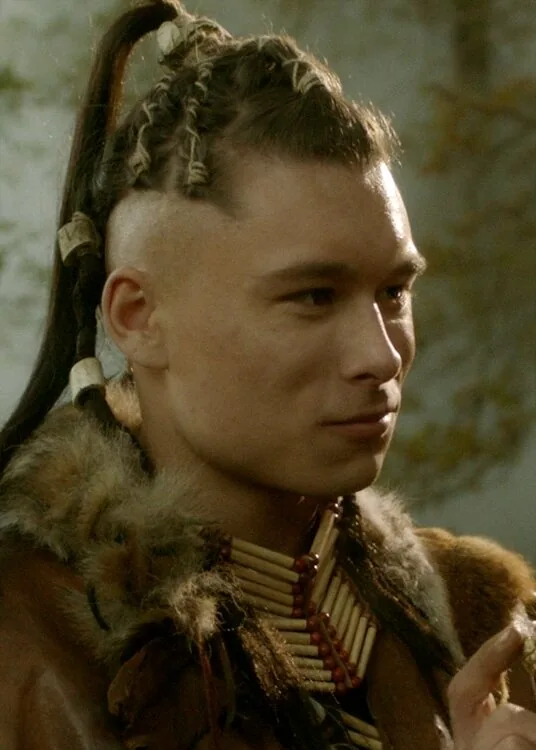 Phillip Lewitski as We'jitu in Vikings